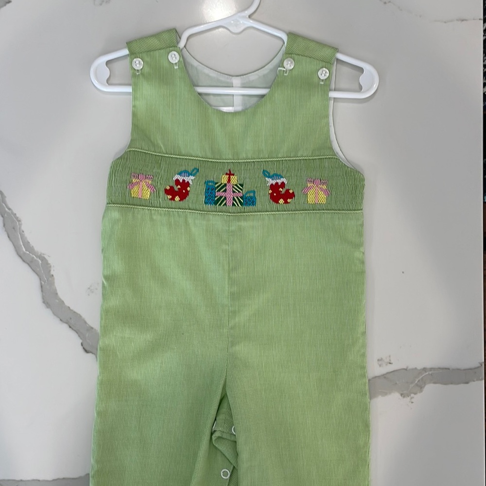 Baby boys boutique size 6M smocked Christmas longall, romper. Aunt Pollys brand